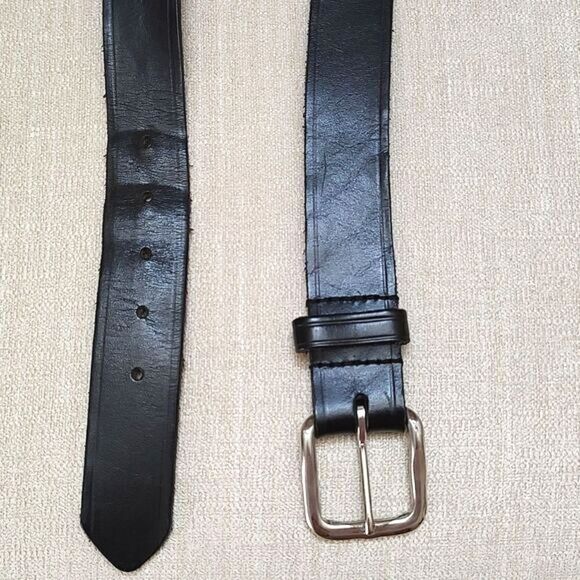 Black Leather Men's Belt Silver Buckle Size 44 - Picture 4 of 7